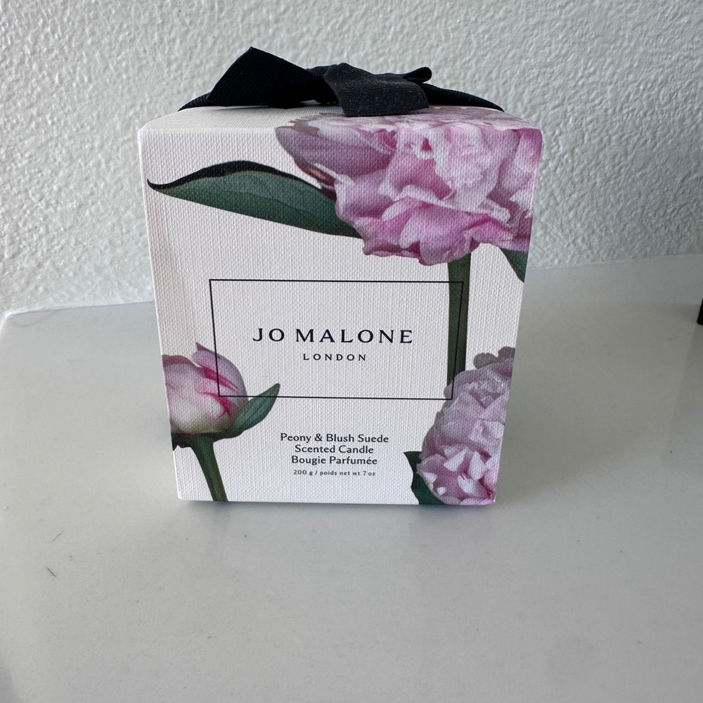 Jo Malone Peony & Blush Suede Candle - Brand New